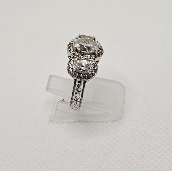 Tacori Diamonique Epiphany in Bloom Platinum Clad 925 Ring Size … - Picture 4 of 16